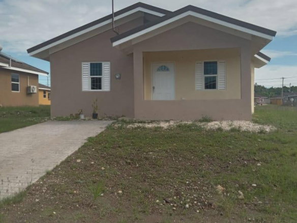 First image of 384 Colbeck Manor in Old Harbour, St. Catherine, Jamaica - property is For Rent