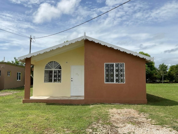 First image of 373-9 Mocha Avenue in Old Harbour, St. Catherine, Jamaica - property is For Rent