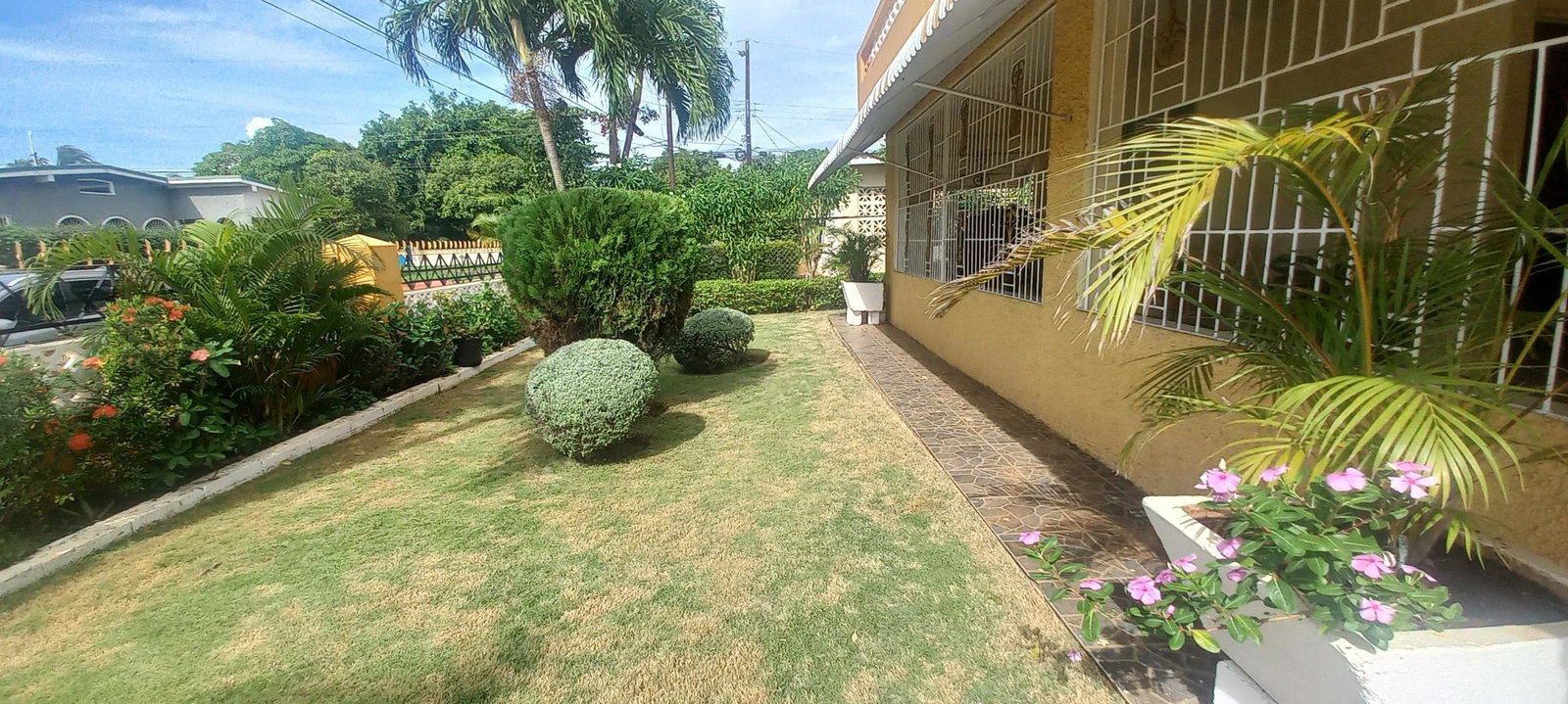 Third image of 52 Venus Avenue,mercury Gdns in Spanish Town, St. Catherine, Jamaica - property is For Rent