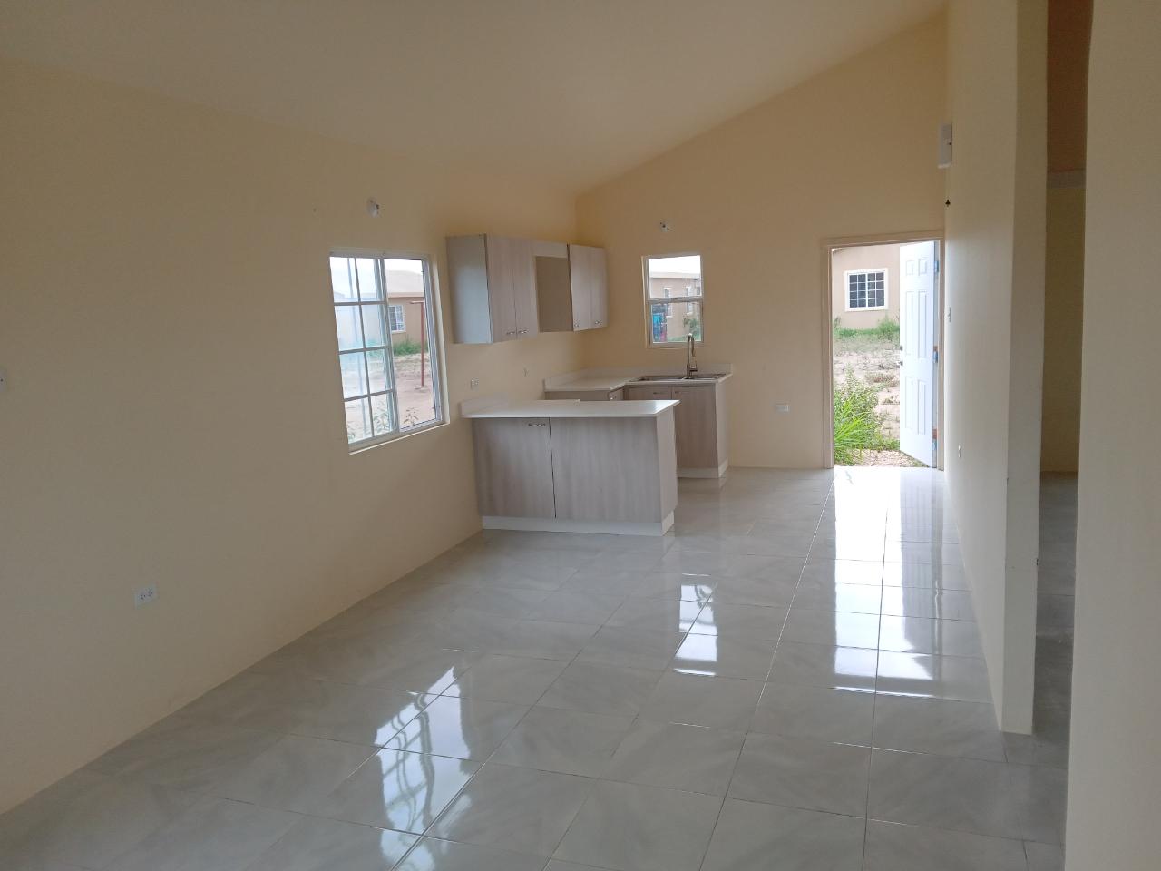 Sixth image of 1936 Phoenix Park Village ph 5 in Greater Portmore, St. Catherine, Jamaica - property is For Rent