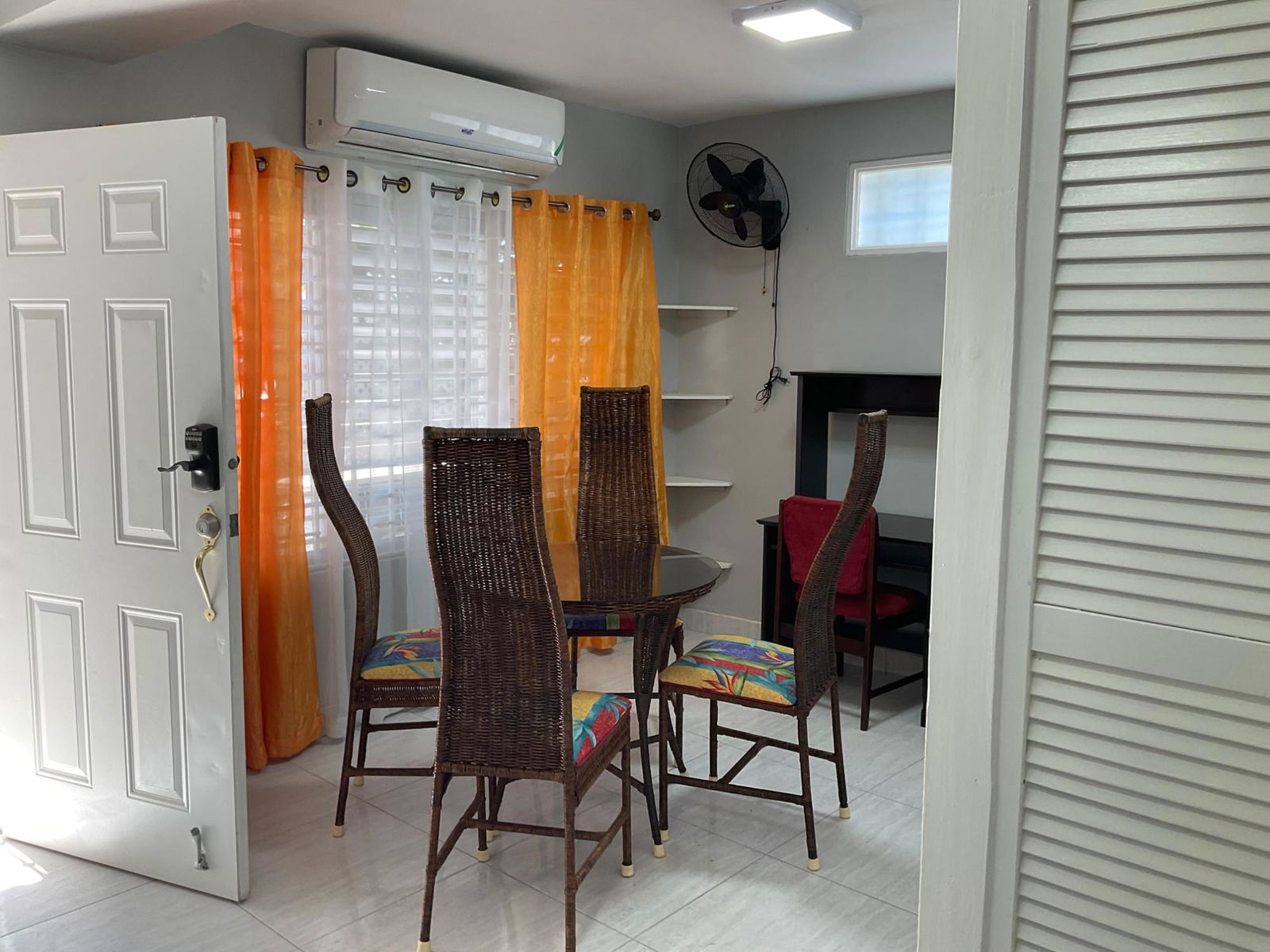 Third image of 10b North Avenue in CONSTANT SPRING, St. Andrew, Jamaica - property is For Rent