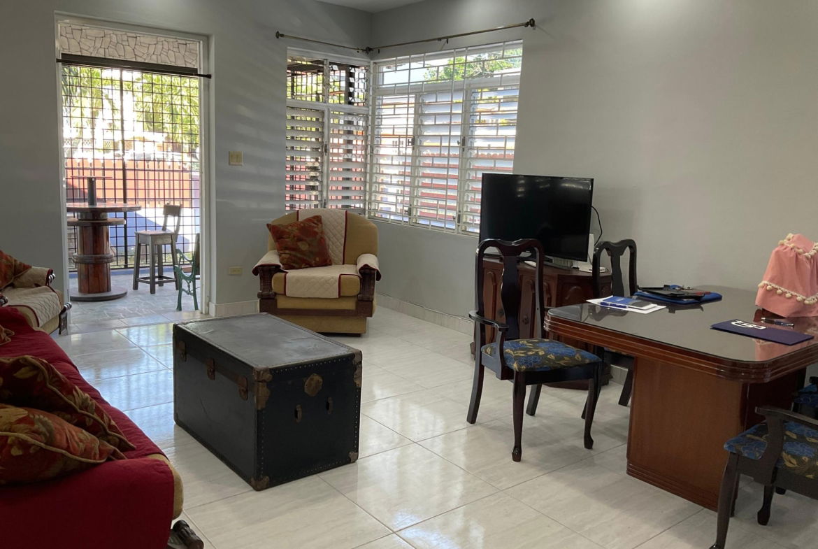 Seventh image of 10b North Avenue in CONSTANT SPRING, St. Andrew, Jamaica - property is For Rent