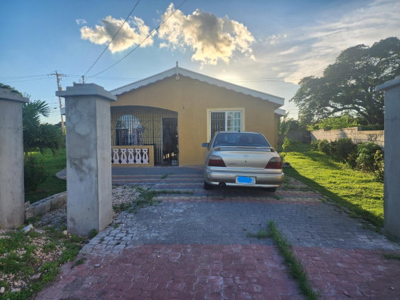 First image of 65 New Harbour Village 3 in Old Harbour, St. Catherine, Jamaica - property is For Sale