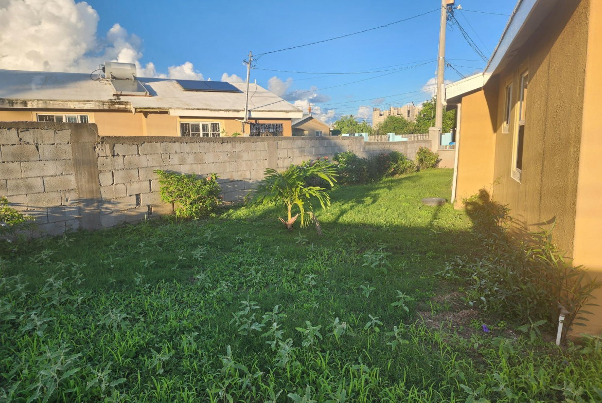 Seventh image of 65 New Harbour Village 3 in Old Harbour, St. Catherine, Jamaica - property is For Sale