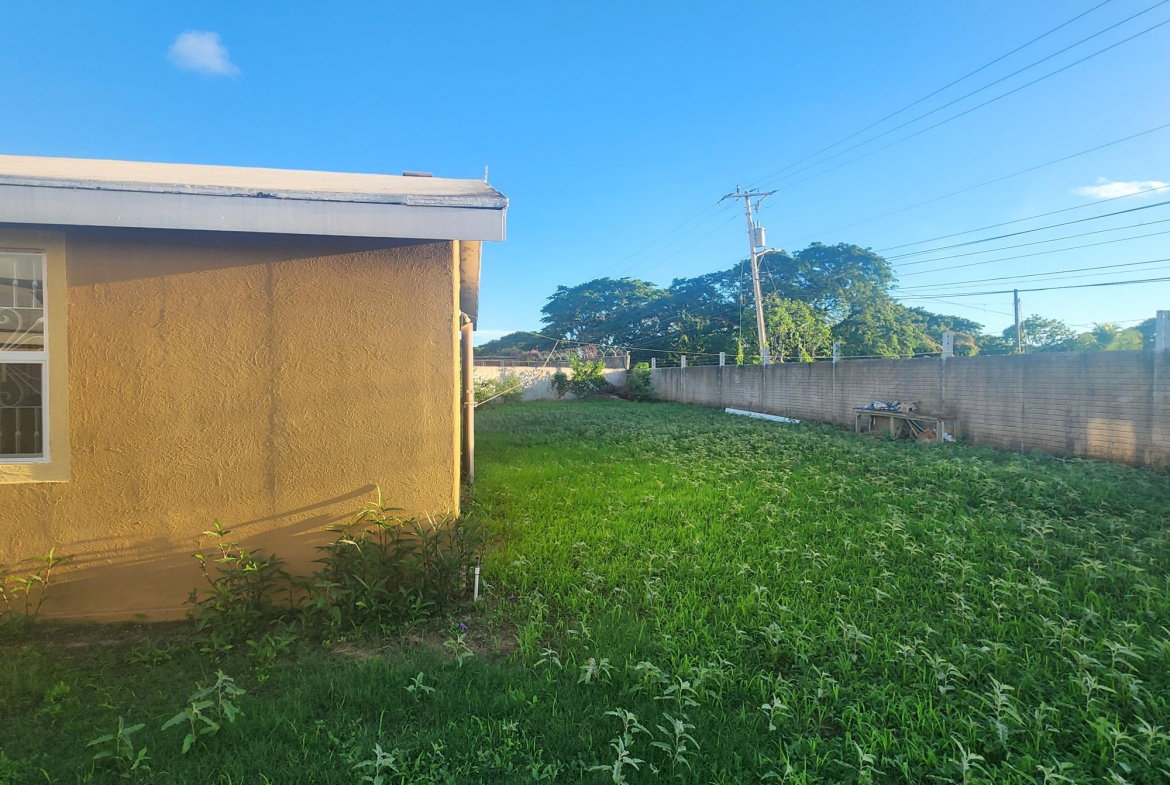 Tenth image of 65 New Harbour Village 3 in Old Harbour, St. Catherine, Jamaica - property is For Sale