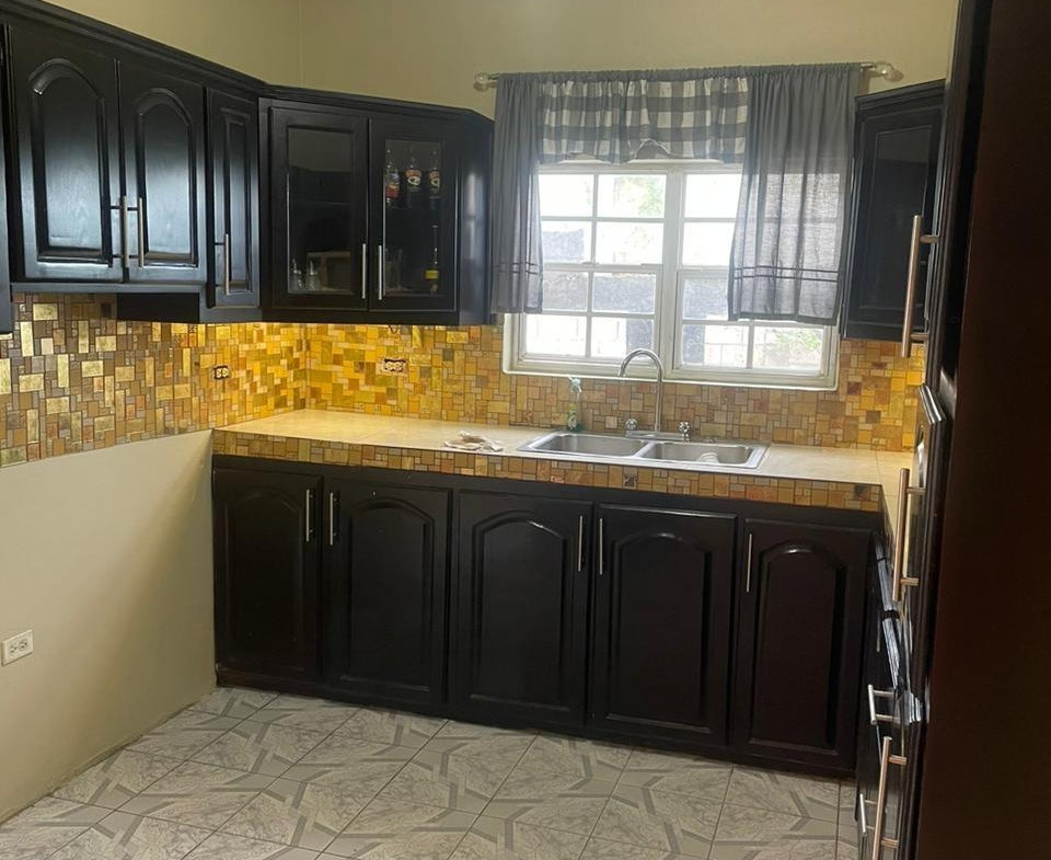 Tenth image of 10 Farquharson Circle, Nine in KINGSTON, Kingston, Jamaica - property is For Rent