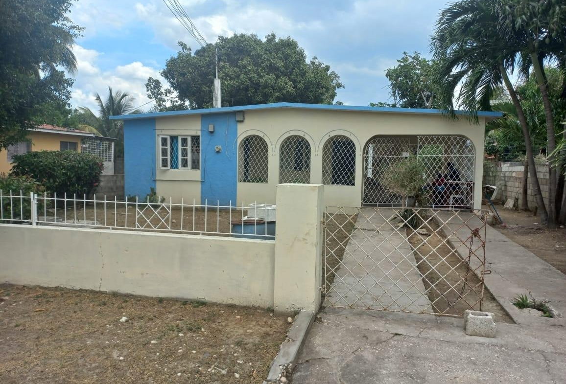 First image of 4 Hopedale, Spanish Town in Spanish Town, St. Catherine, Jamaica - property is For Sale