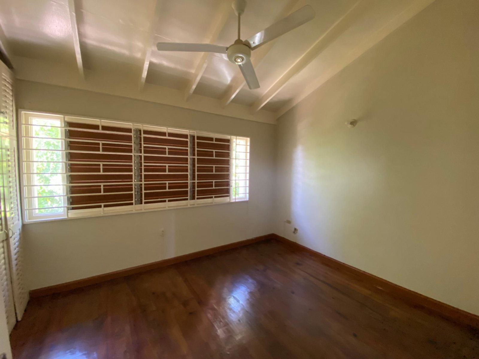 Fourteenth image of T/h 7-5 Kingsway in Kingston 10, St. Andrew, Jamaica - property is For Rent
