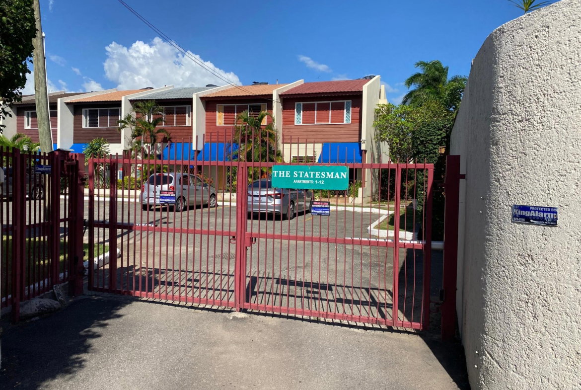 Third image of T/h 7-5 Kingsway in Kingston 10, St. Andrew, Jamaica - property is For Rent