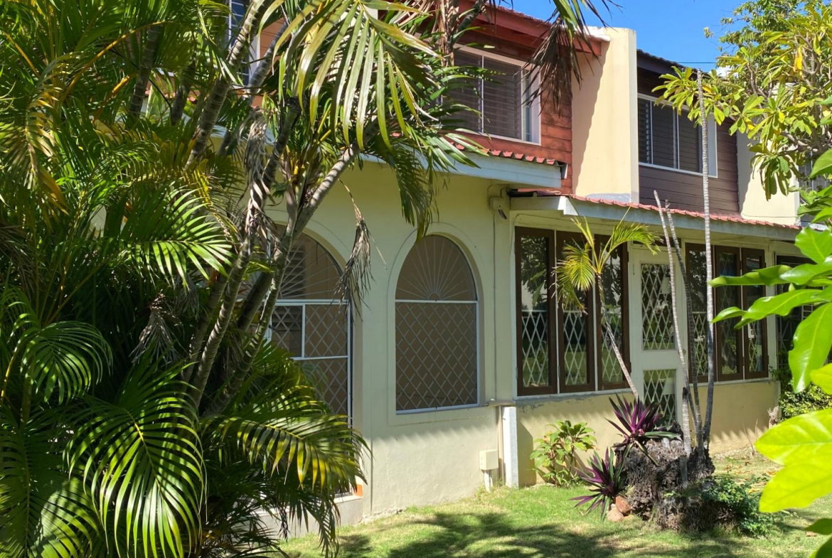 Fourth image of T/h 7-5 Kingsway in Kingston 10, St. Andrew, Jamaica - property is For Rent