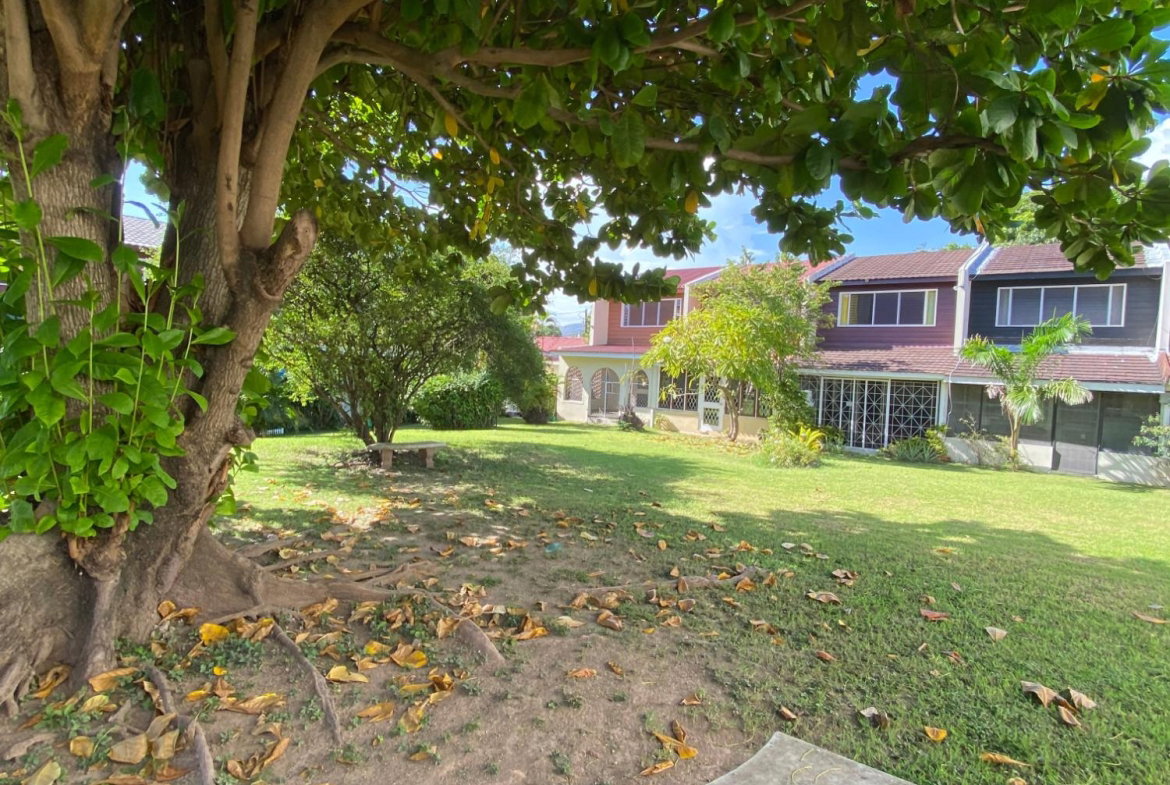 Fifth image of T/h 7-5 Kingsway in Kingston 10, St. Andrew, Jamaica - property is For Rent