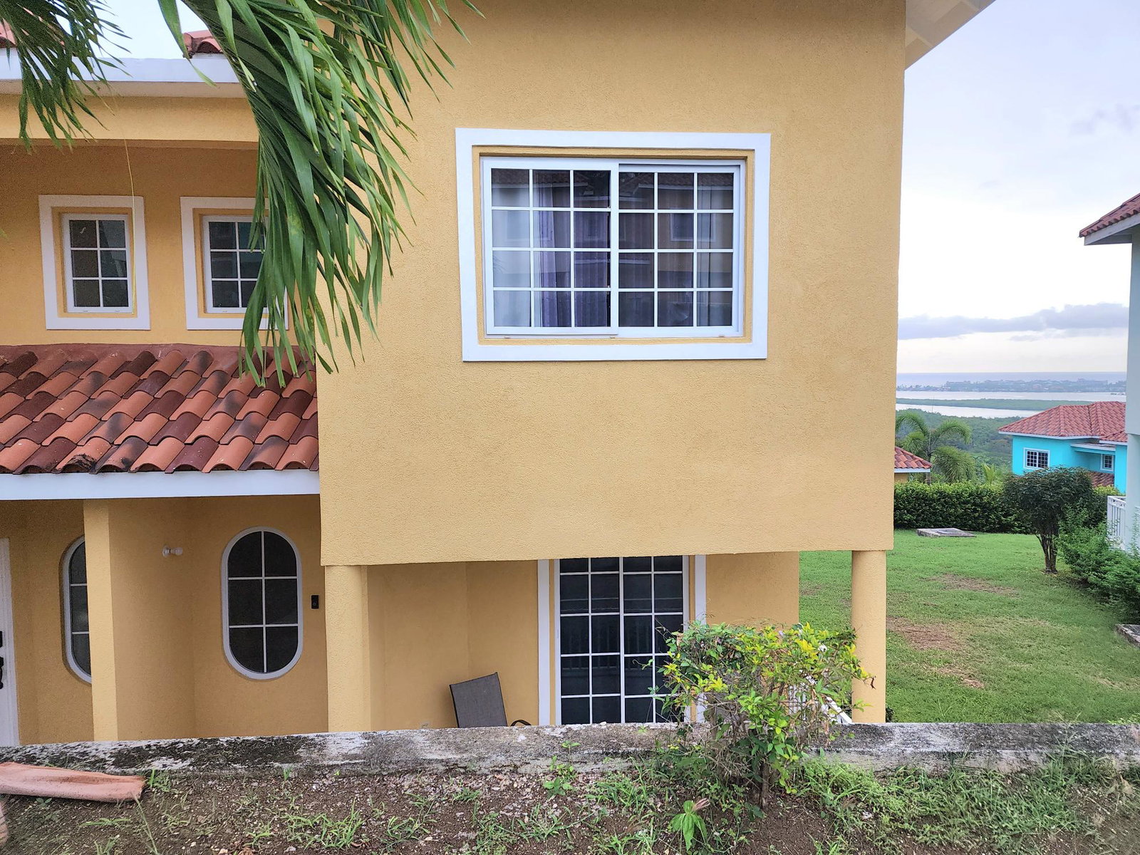 Charming-2-Bedroom-Townhouse-for-Rent-in-Riviera-Jamaica Second image of 25- Riviera in Bogue, St. James, Jamaica - property is For Rent