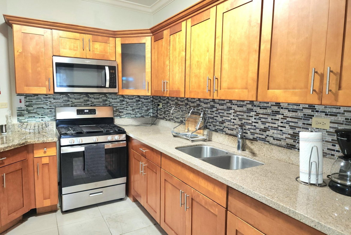 Thirteenth image of 25- Riviera in Bogue, St. James, Jamaica - property is For Rent