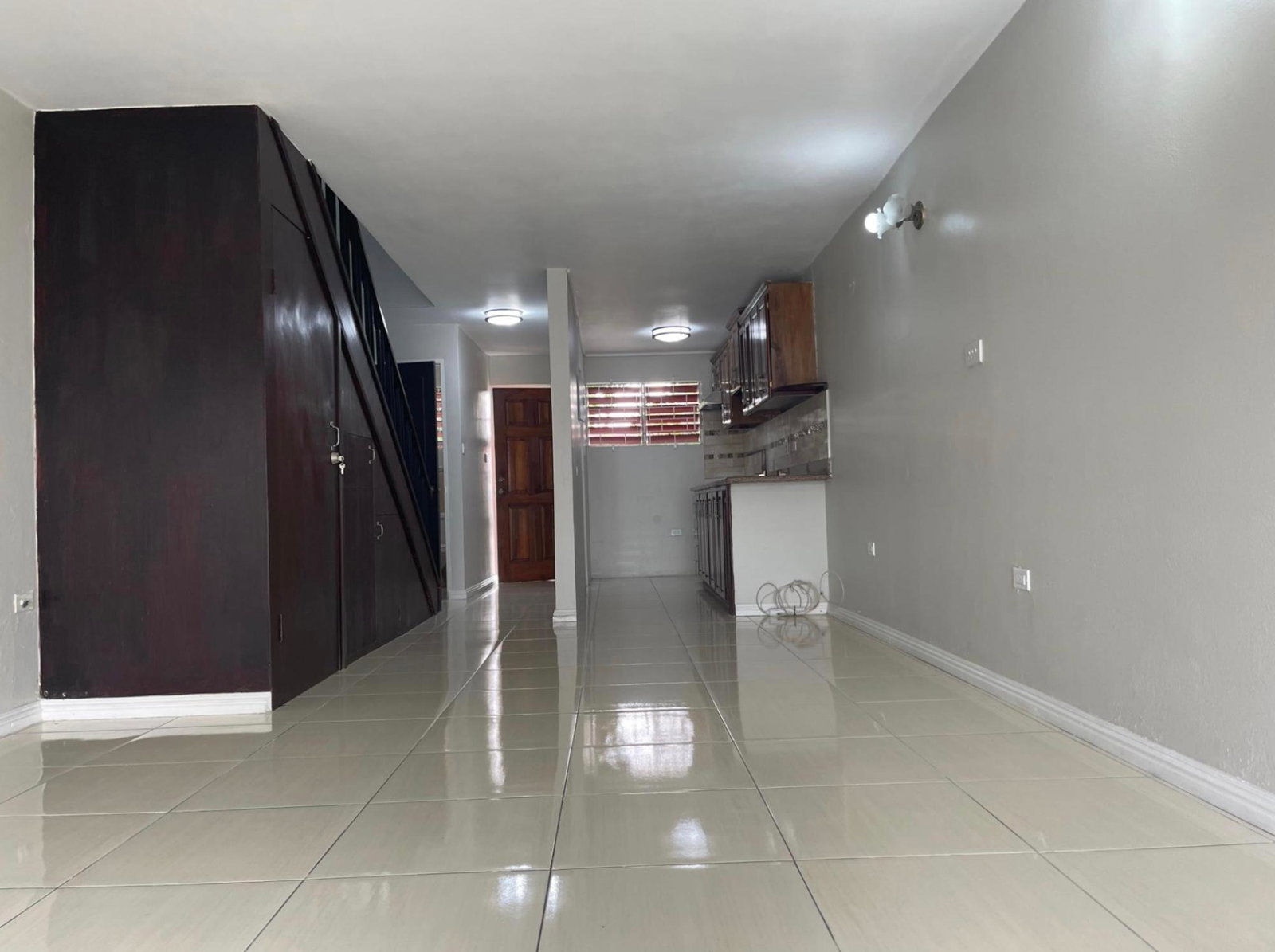 Sixth image of 28-1a Seymour Avenue in Kingston 5, St. Andrew, Jamaica - property is For Rent