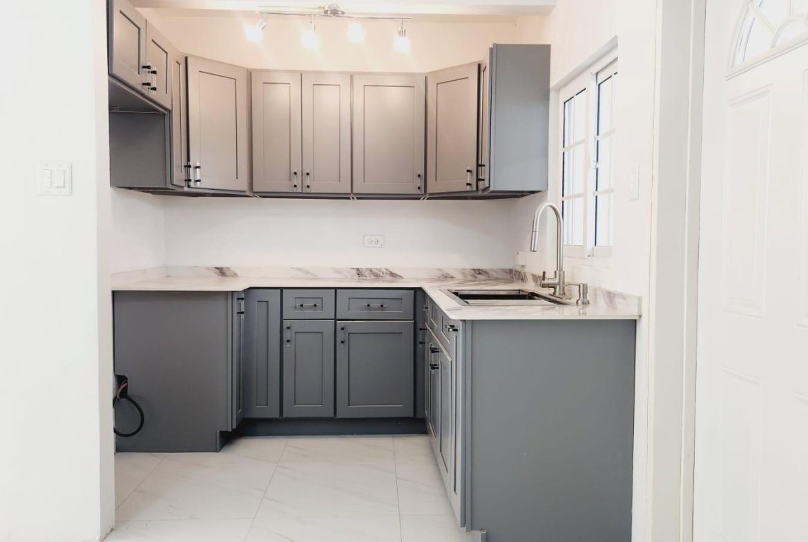 Tenth image of 12-3 Kingsway Mews in Kingston 10, St. Andrew, Jamaica - property is For Rent