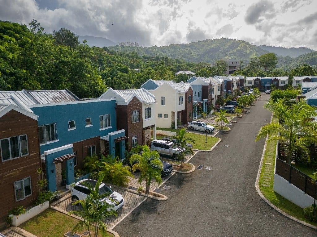 Fifteenth image of 7-1a Barton Aerie in STONY HILL, St. Andrew, Jamaica - property is For Rent