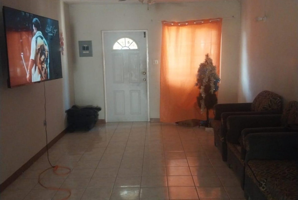 Tenth image of 1147 Ensom Green in Ensom City, St. Catherine, Jamaica - property is For Sale