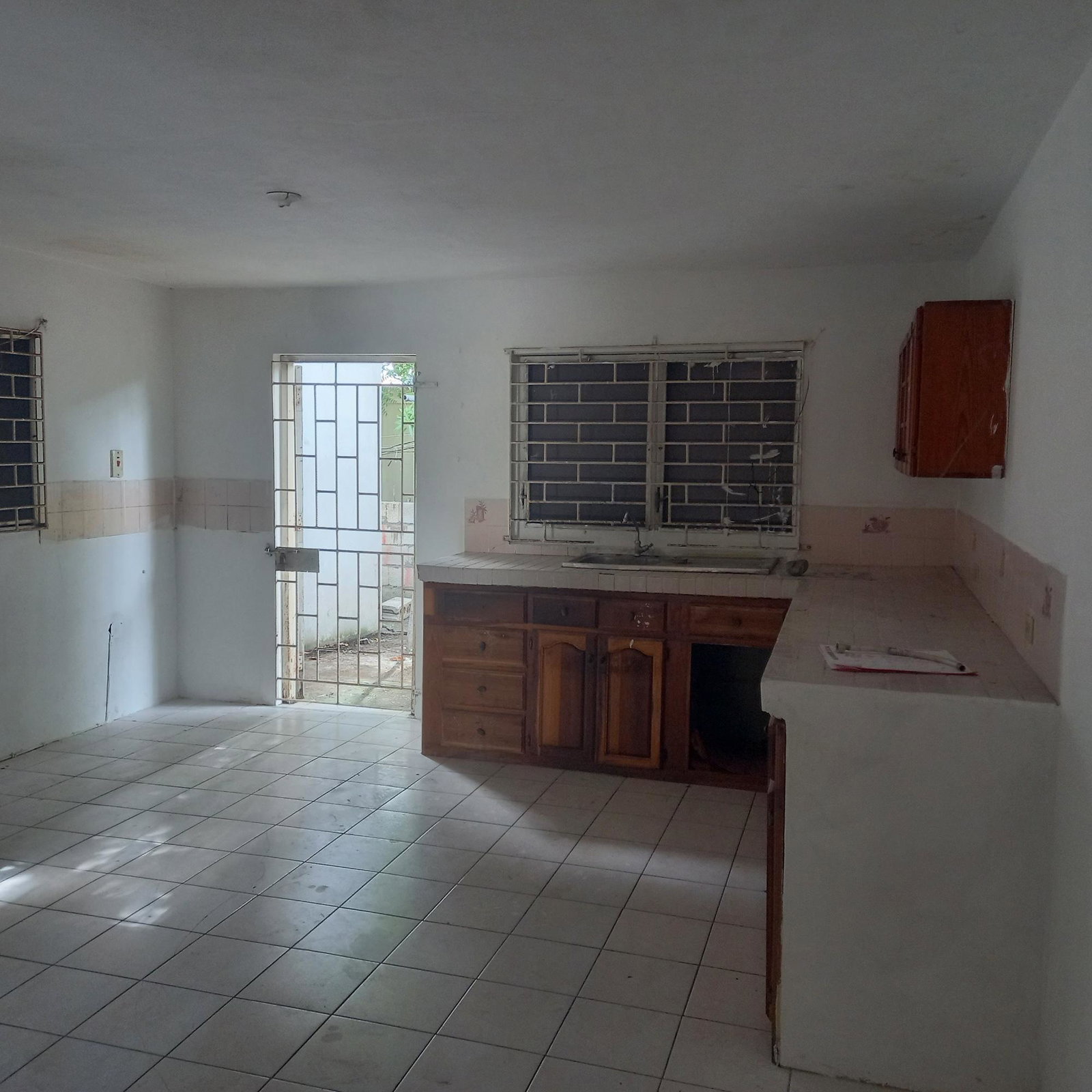 Charming-3-Bed-Home-for-Sale-in-Belmont-Park-Portmore Ninth image of 6 West Greater Portmore in Greater Portmore, St. Catherine, Jamaica - property is For Sale