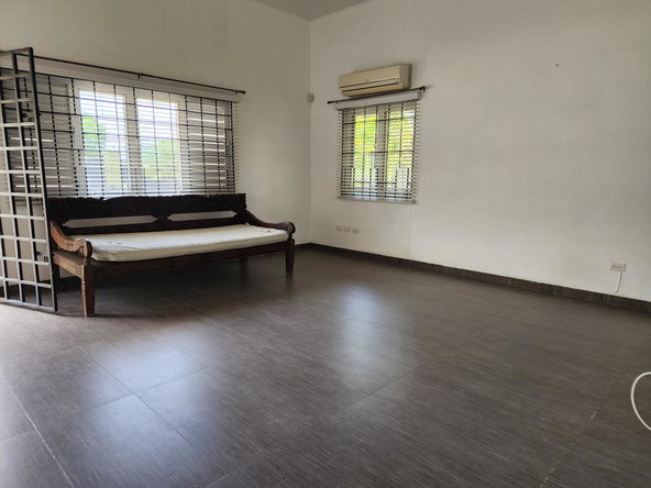 Seventh image of 7 Earls Court in Kingston 8, St. Andrew, Jamaica - property is For Rent