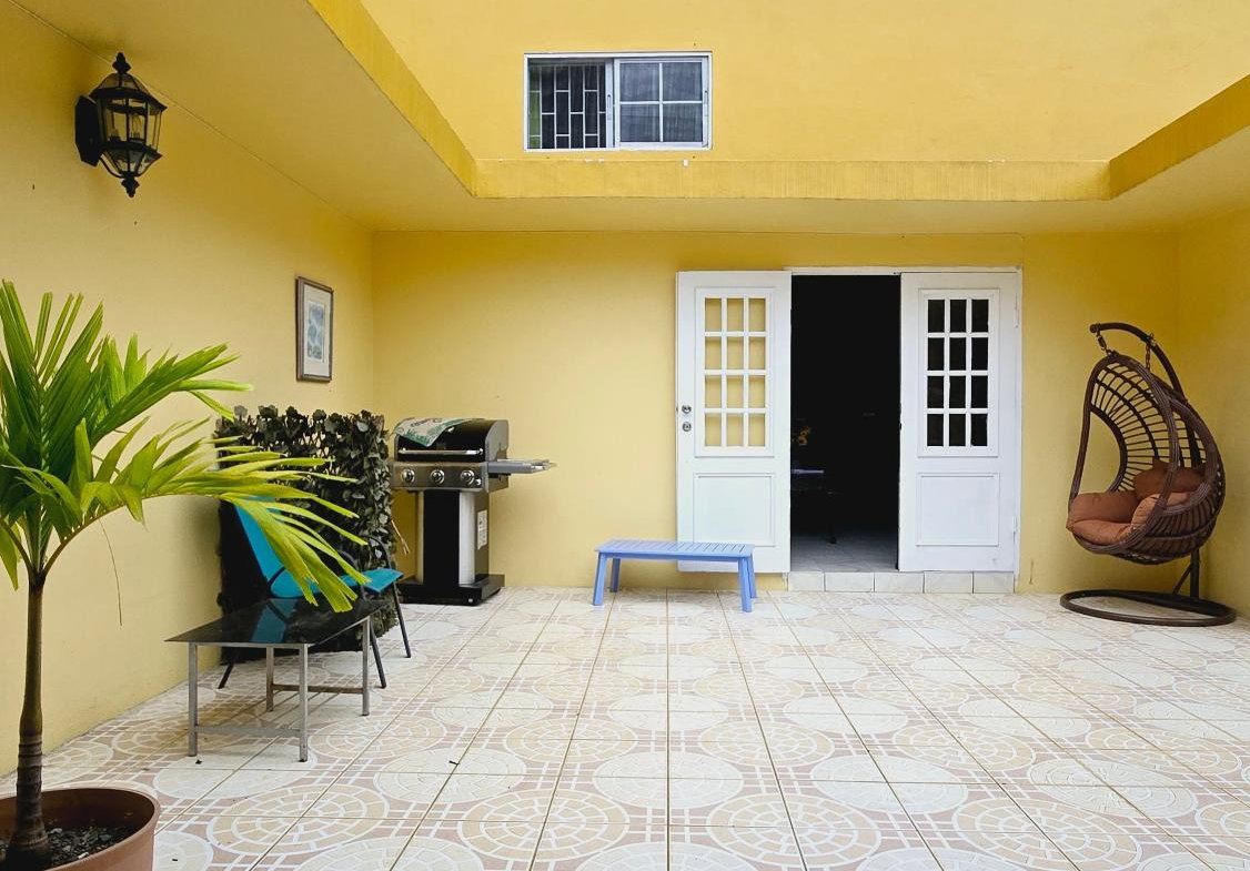Third image of 22 Summit Heights, Orange gr in Kingston 8, St. Andrew, Jamaica - property is For Rent