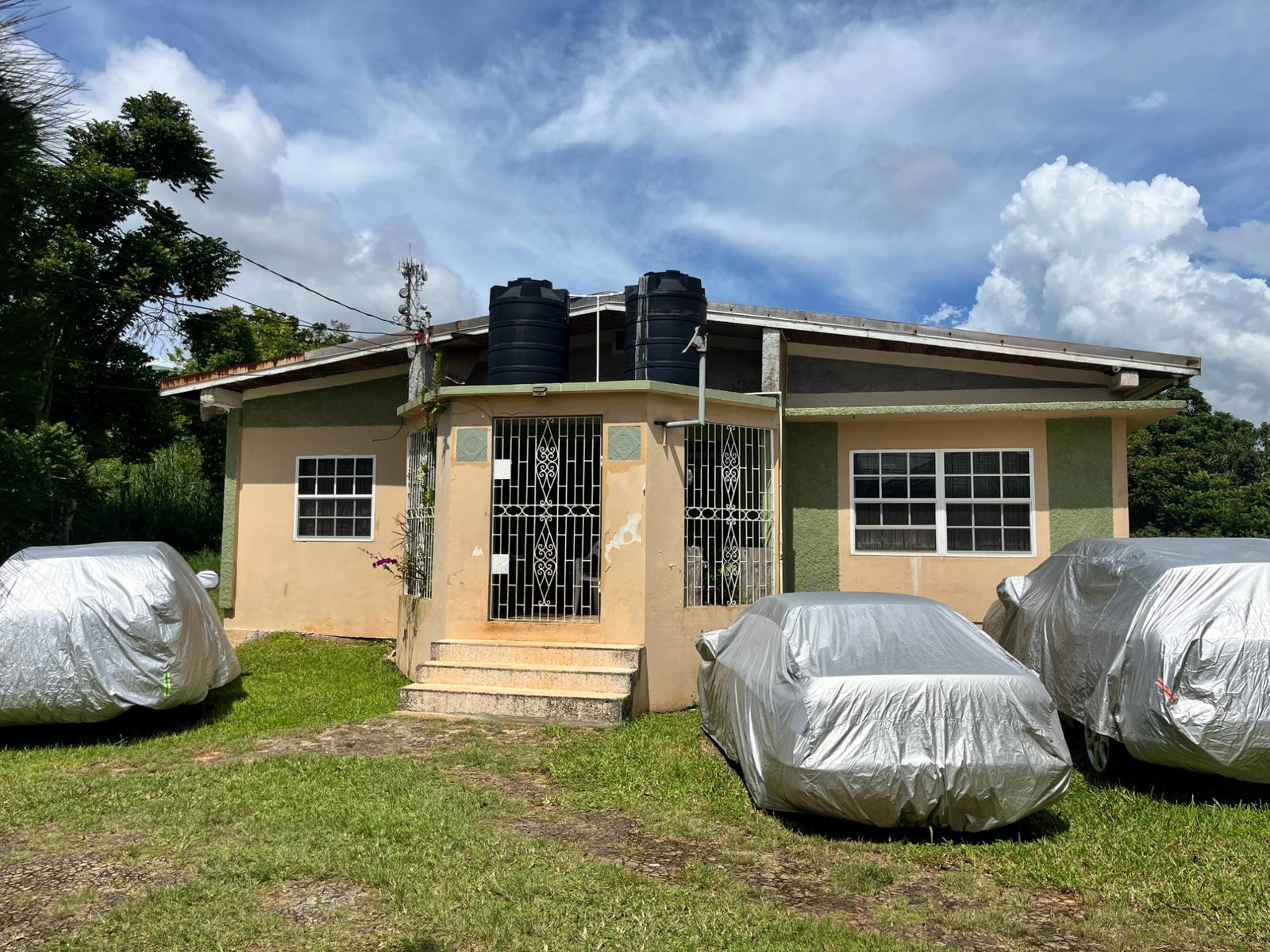 Eleventh image of 52 Knowles rd in Mandeville, Manchester, Jamaica - property is For Sale