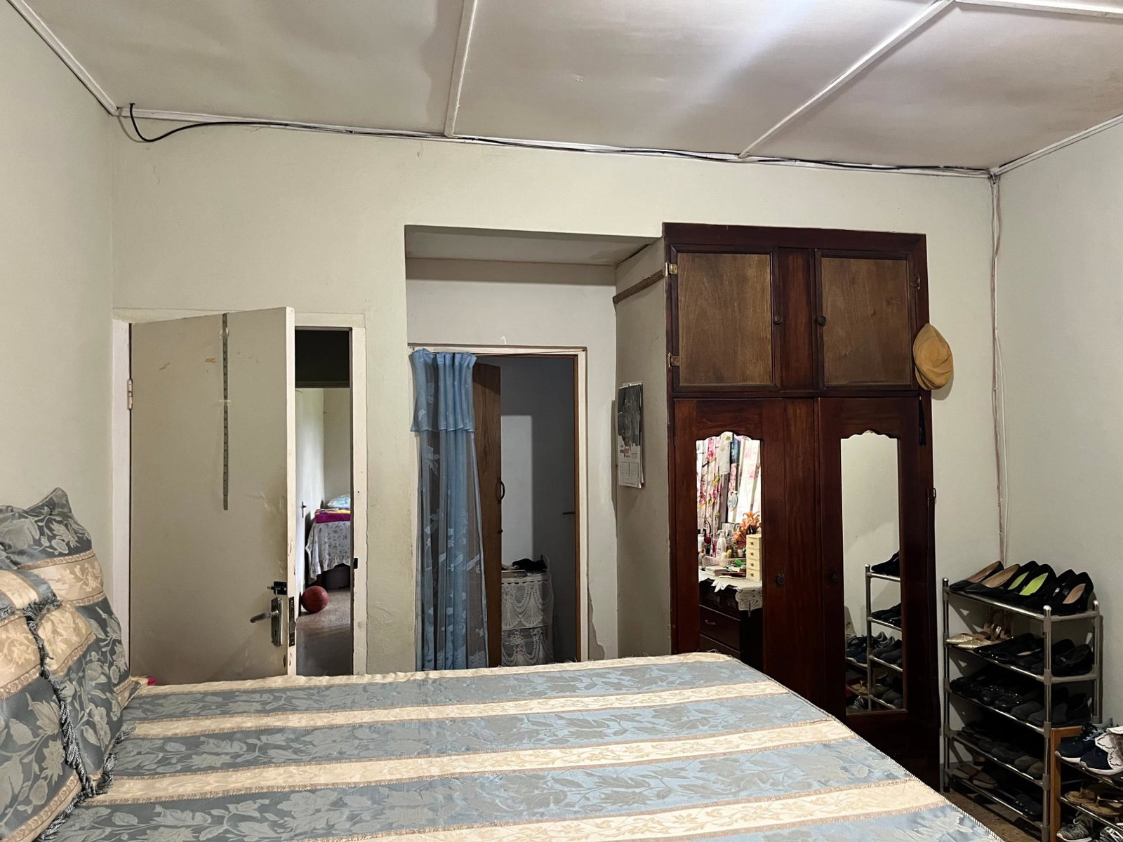 Tenth image of 52 Knowles rd in Mandeville, Manchester, Jamaica - property is For Sale