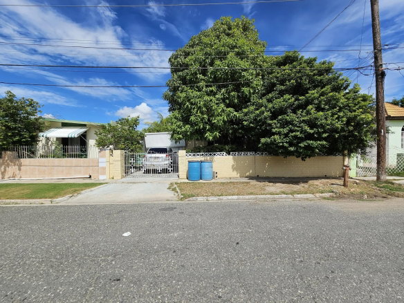 First image of 46 Anderson Avenue in Bridgeport, St. Catherine, Jamaica - property is For Rent