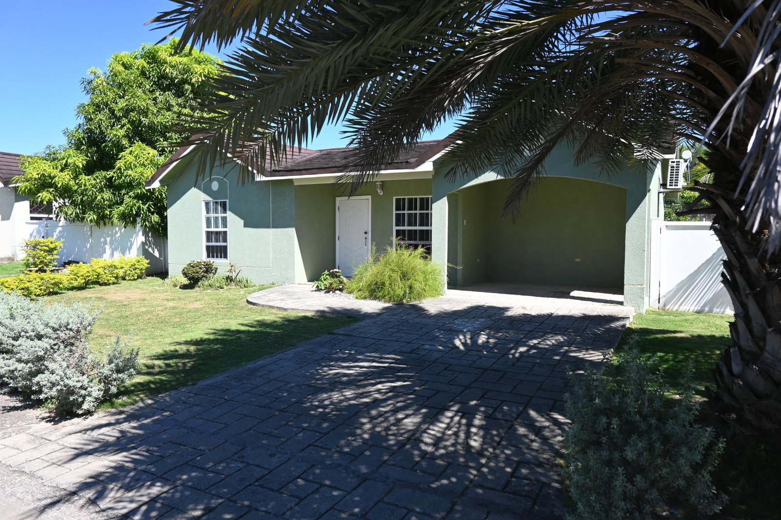 Second image of 34 Esperanza Drive in Spanish Town, St. Catherine, Jamaica - property is For Rent