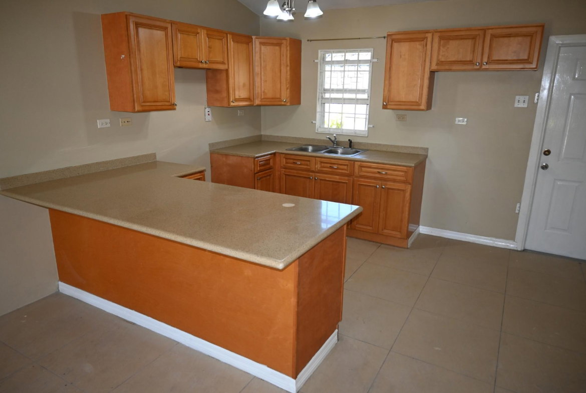 Third image of 34 Esperanza Drive in Spanish Town, St. Catherine, Jamaica - property is For Rent