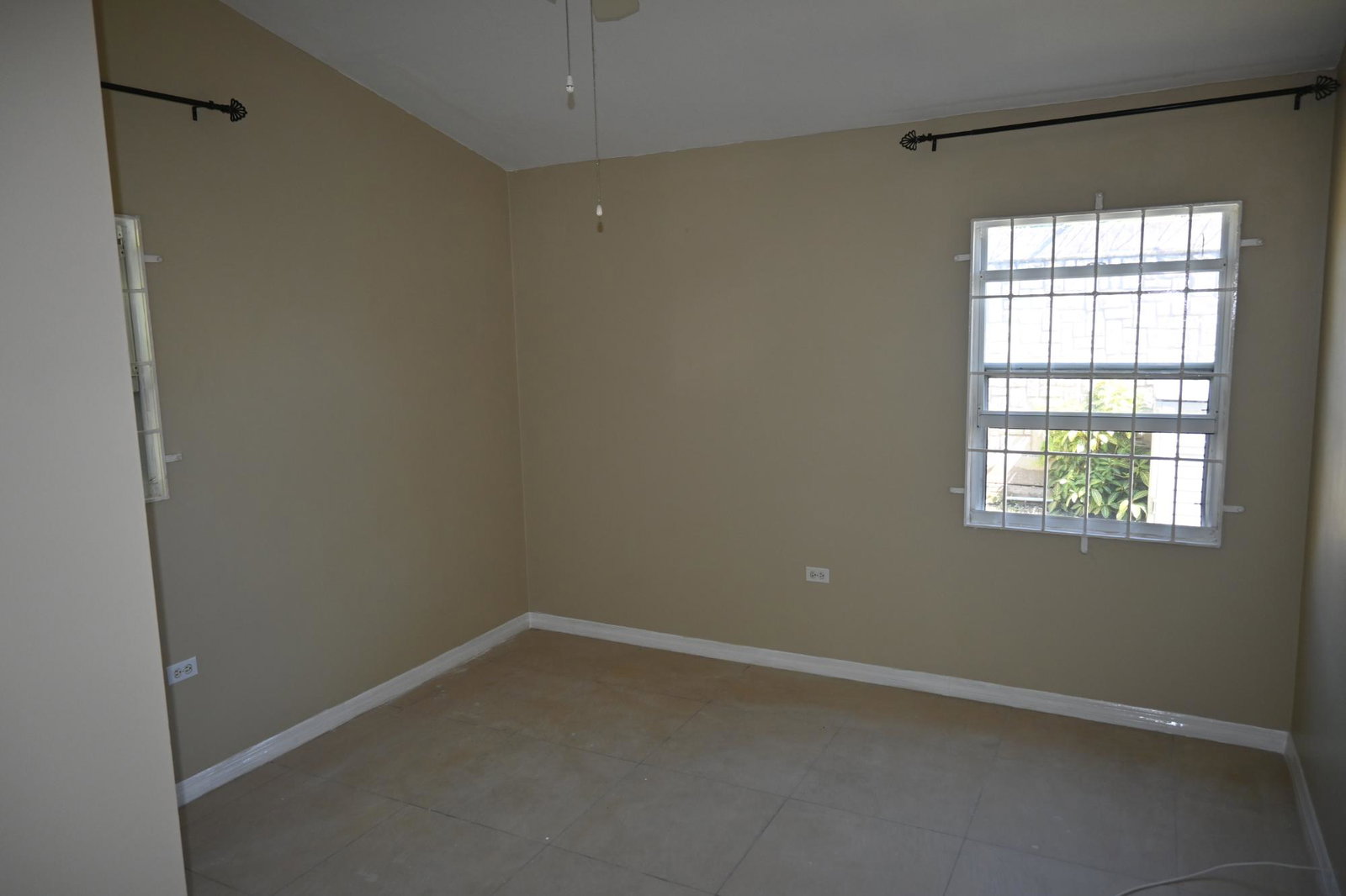 Seventh image of 34 Esperanza Drive in Spanish Town, St. Catherine, Jamaica - property is For Rent