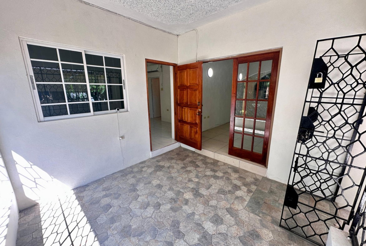 Second image of 6 Linmar Close in Kingston 8, St. Andrew, Jamaica - property is For Rent