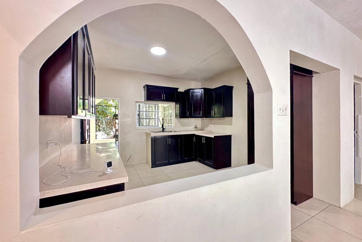 Sixteenth image of 6 Linmar Close in Kingston 8, St. Andrew, Jamaica - property is For Rent