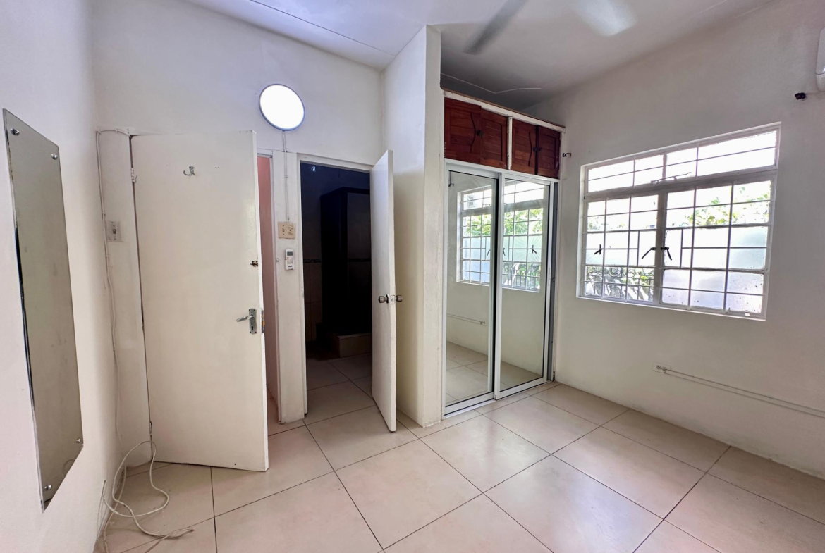 Twenty-Fourth image of 6 Linmar Close in Kingston 8, St. Andrew, Jamaica - property is For Rent