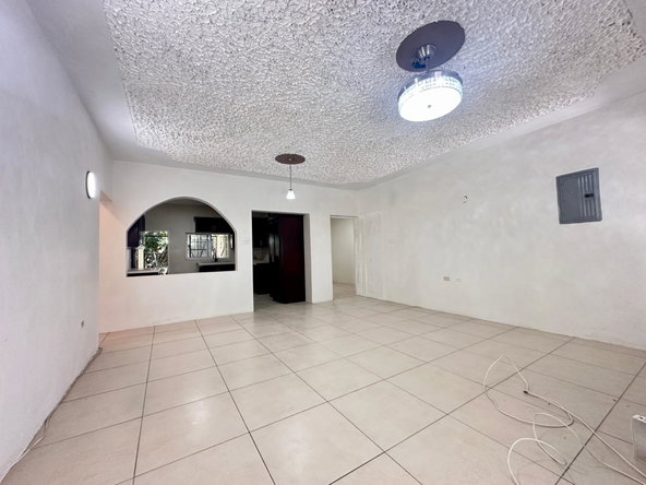 Ninth image of 6 Linmar Close in Kingston 8, St. Andrew, Jamaica - property is For Rent
