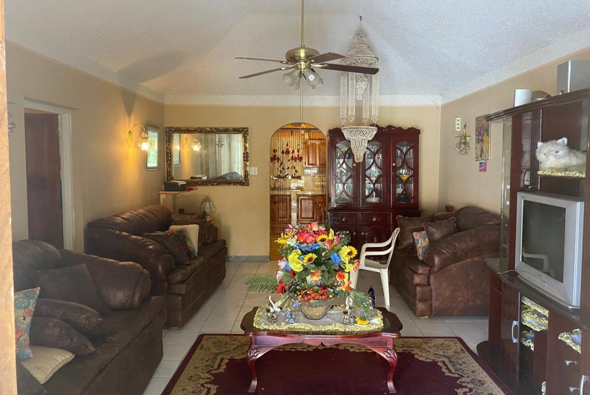 Seventh image of 6a Tucker Road, Ewarton in Ewarton, St. Catherine, Jamaica - property is For Sale