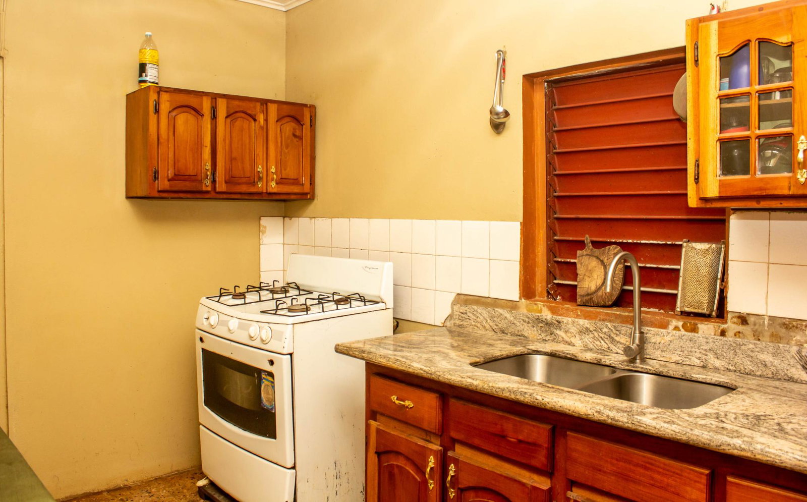 Nineteenth image of Mendez Mendez, Point Hill in Point Hill, St. Catherine, Jamaica - property is For Sale