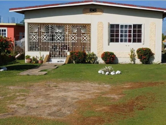 First image of Old Harbour Bay in Old Harbour Bay, St. Catherine, Jamaica - property is For Sale