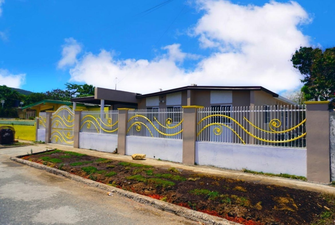 Second image of 35 Portsmouth Avenue, Bridge in Bridgeport, St. Catherine, Jamaica - property is For Rent
