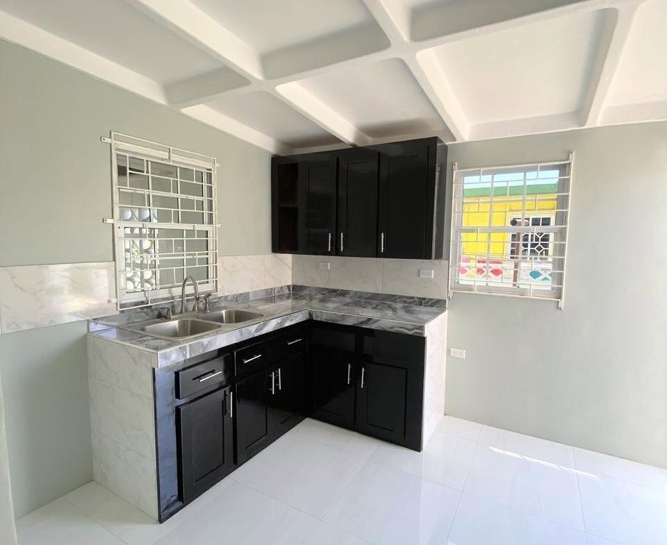 Tenth image of 35 Portsmouth Avenue, Bridge in Bridgeport, St. Catherine, Jamaica - property is For Rent