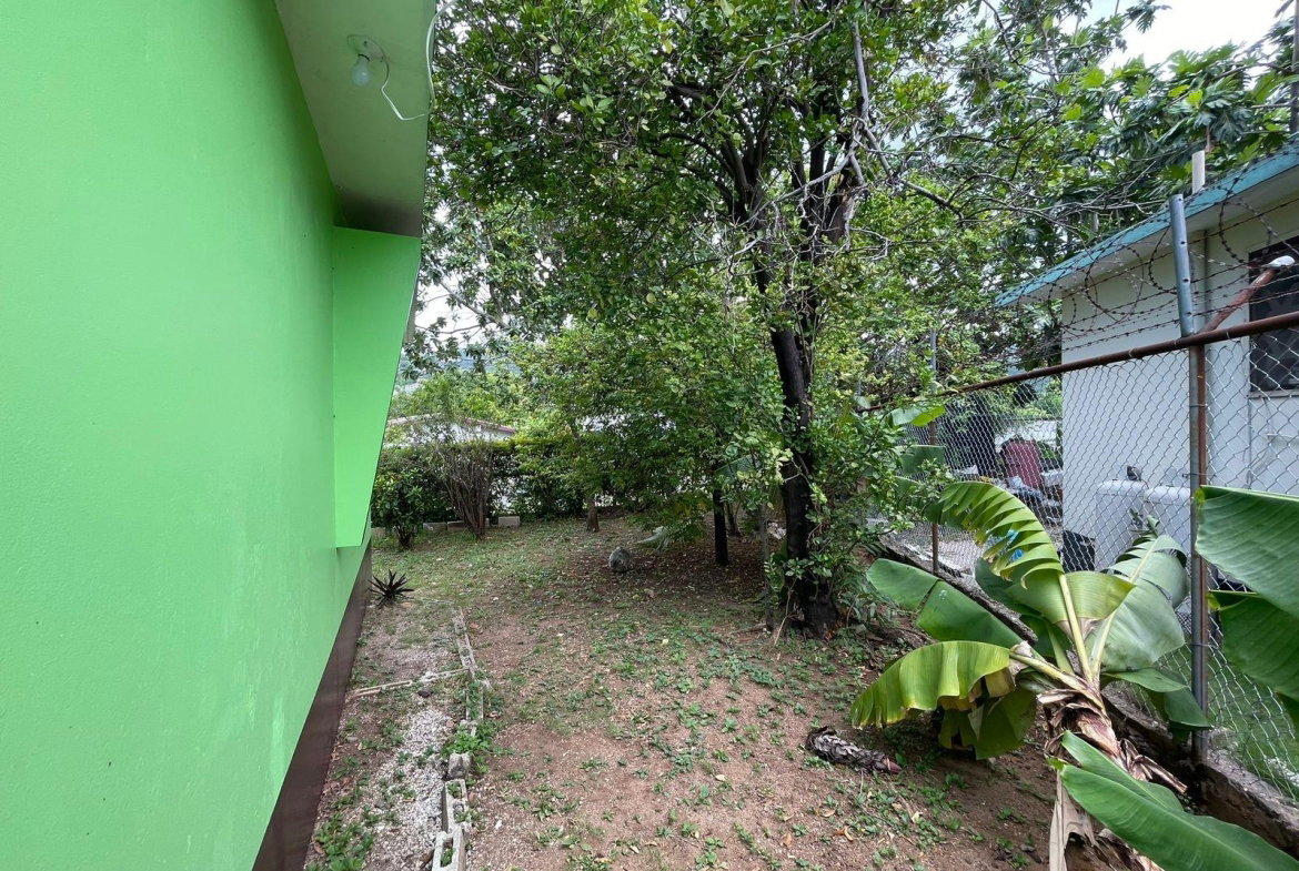 Eighteenth image of 1 Greendale Drive in Kingston 19, St. Andrew, Jamaica - property is For Rent