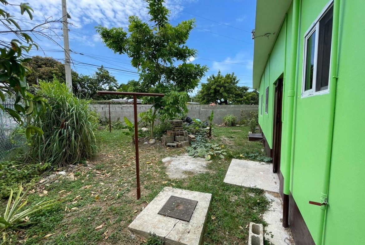 Nineteenth image of 1 Greendale Drive in Kingston 19, St. Andrew, Jamaica - property is For Rent