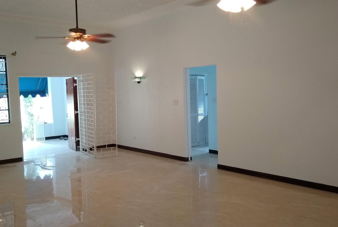 Thirteenth image of 9 Grosvenor Heights in Kingston 8, St. Andrew, Jamaica - property is For Rent