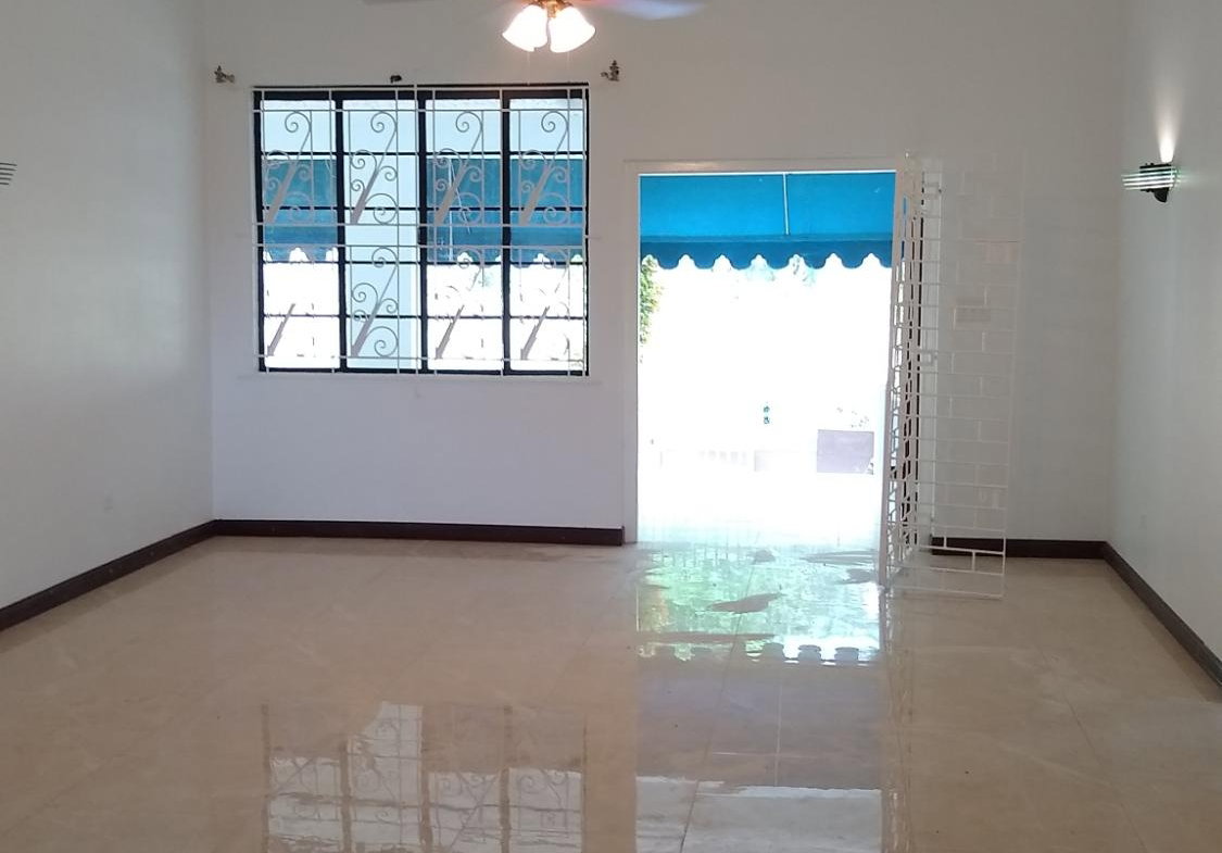Fourteenth image of 9 Grosvenor Heights in Kingston 8, St. Andrew, Jamaica - property is For Rent