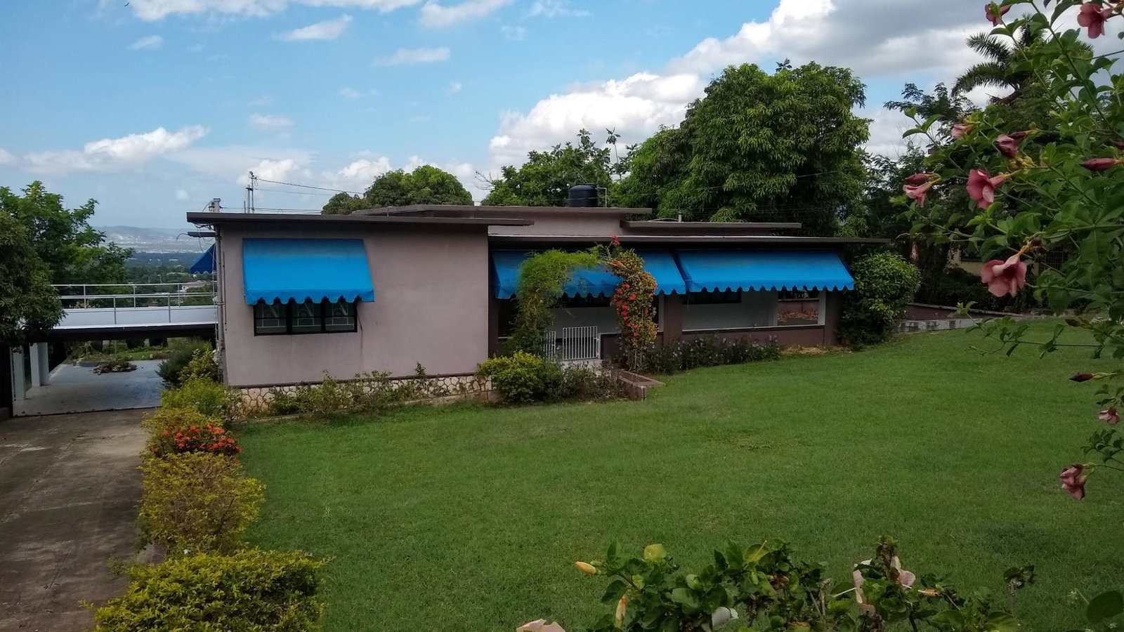 Charming-3-Bedroom-House-for-Rent-in-St.-Andrew-Jamaica Third image of 9 Grosvenor Heights in Kingston 8, St. Andrew, Jamaica - property is For Rent