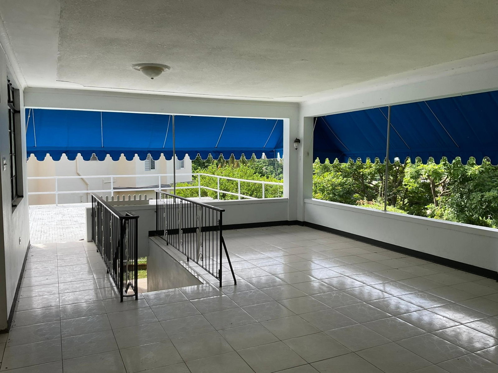Charming-3-Bedroom-House-for-Rent-in-St.-Andrew-Jamaica Twenty-Third image of 9 Grosvenor Heights in Kingston 8, St. Andrew, Jamaica - property is For Rent