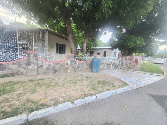 First image of Meadowvale Drive in Meadowvale, St. Catherine, Jamaica - property is For Sale