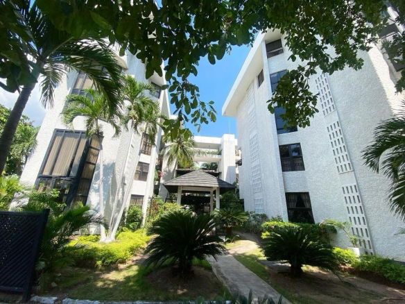 First image of P1- Trafalgar Apartments in NEW KINGSTON, St. Andrew, Jamaica - property is For Rent