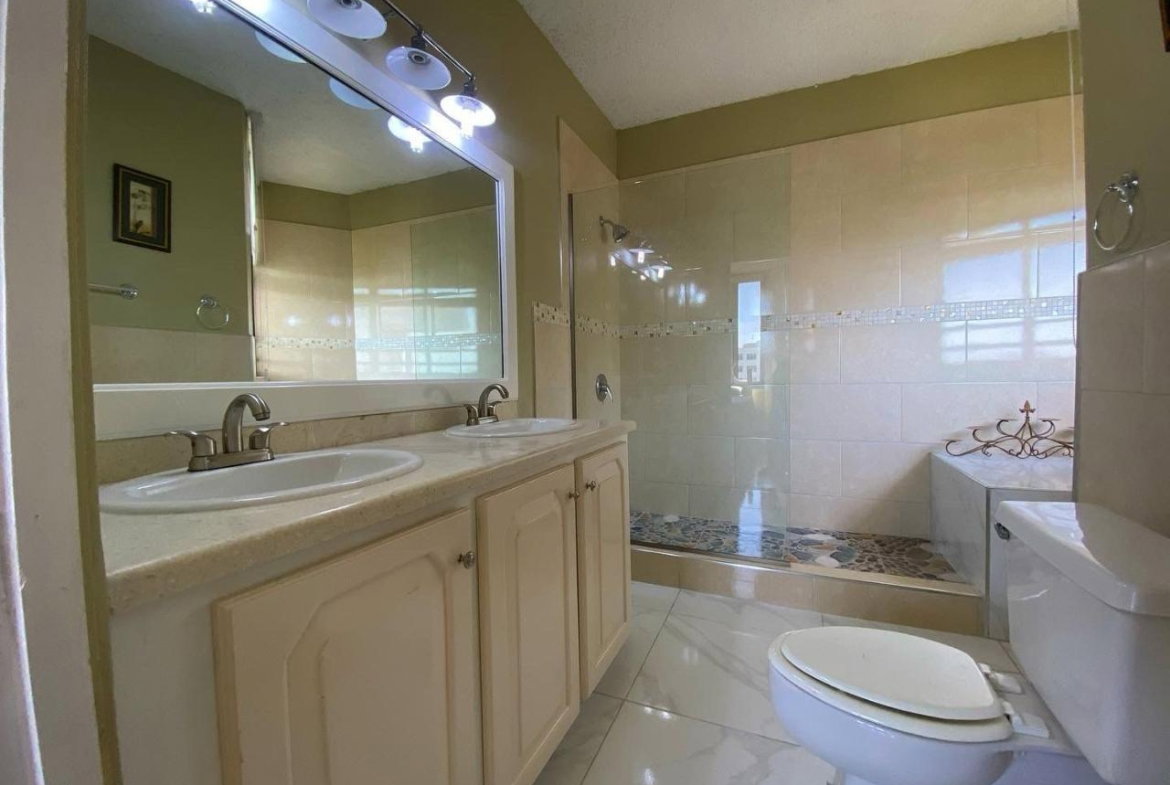 Tenth image of P1- Trafalgar Apartments in NEW KINGSTON, St. Andrew, Jamaica - property is For Rent