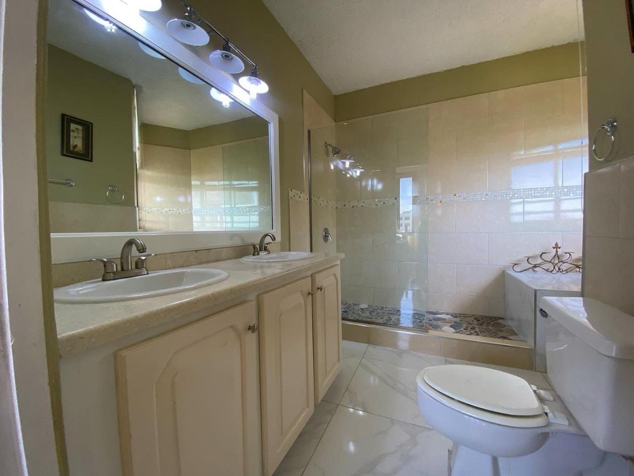 Tenth image of P1- Trafalgar Apartments in NEW KINGSTON, St. Andrew, Jamaica - property is For Rent