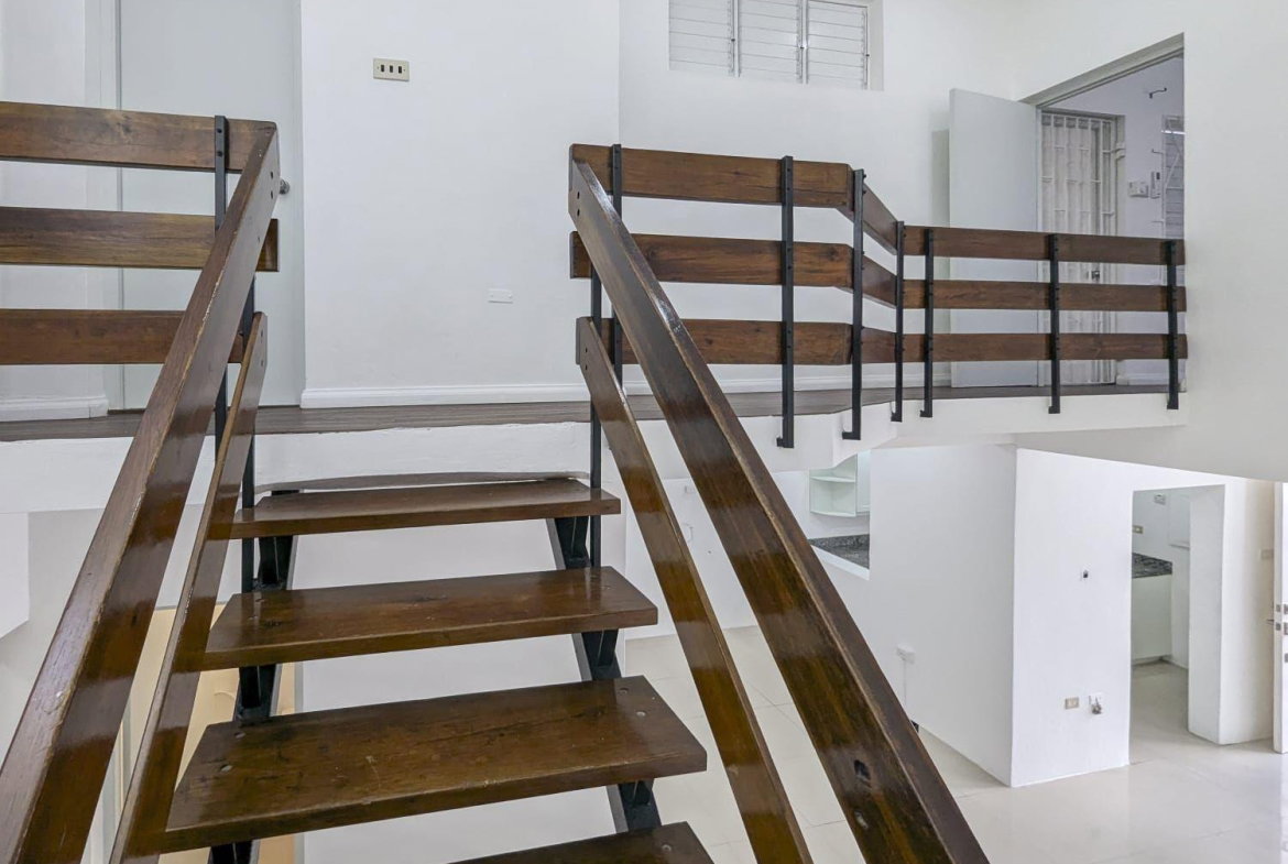 Eleventh image of 24- Devon Square in Kingston 10, St. Andrew, Jamaica - property is For Rent